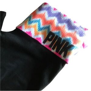 Pink Victoria's Secret black & Chevron yoga pants!